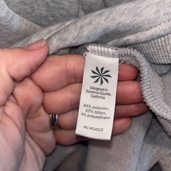 Athleta terricloth like interior heather grey cowl neck / hoodie size small - Picture 6 of 11